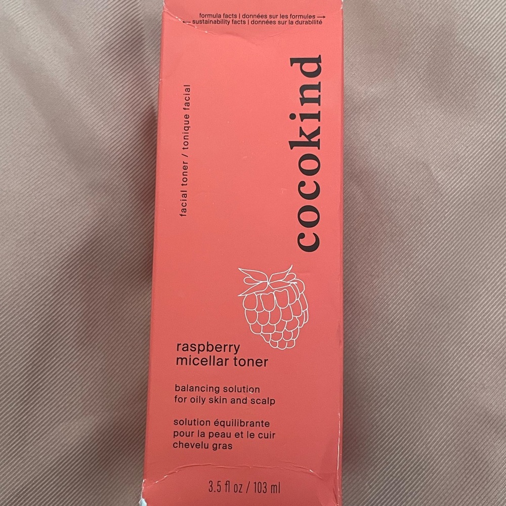 Cocokind Raspberry Micellar Toner - Picture 2 of 4